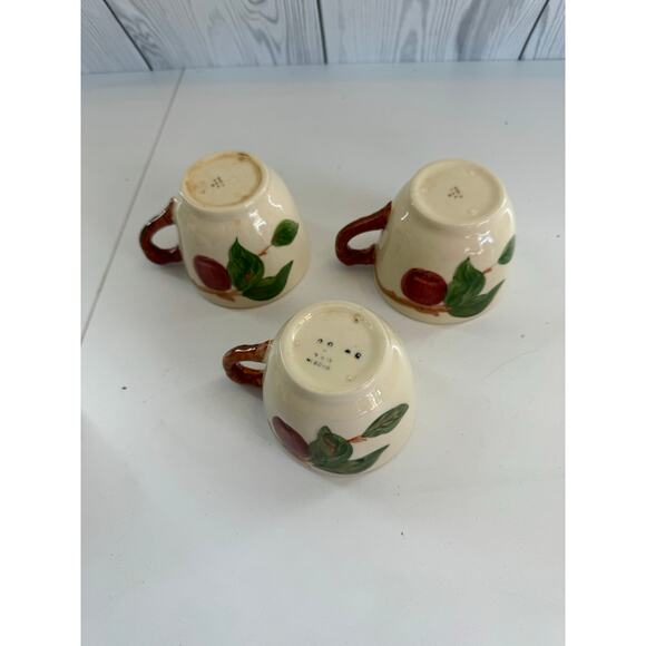 Vintage FRANCISCAN APPLE  Demi Cups and Saucers Lot Of 6 Vintage - Picture 8 of 12